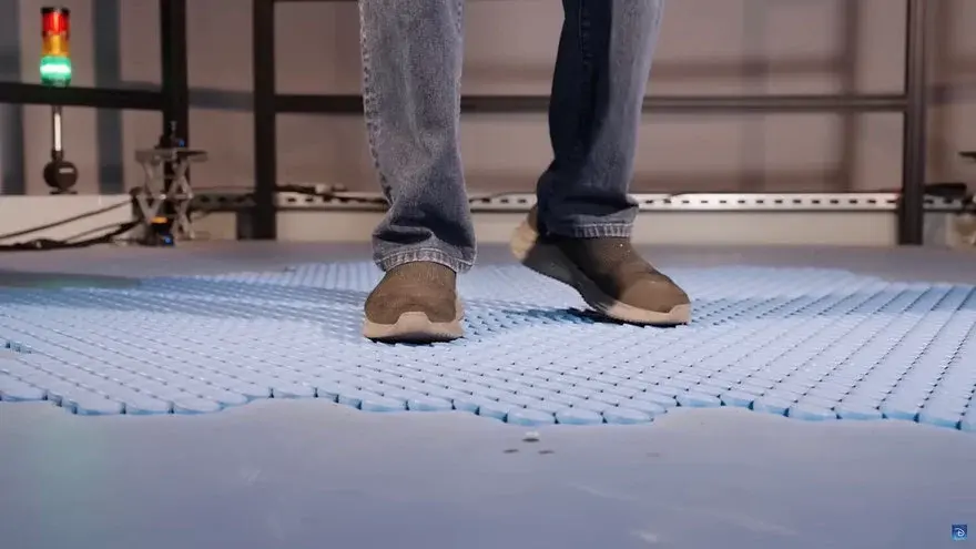 Disney HoloTile Floor, for Walking in VR/AR World 1 Disney AR VR Holotile Floor - Euphoria XR