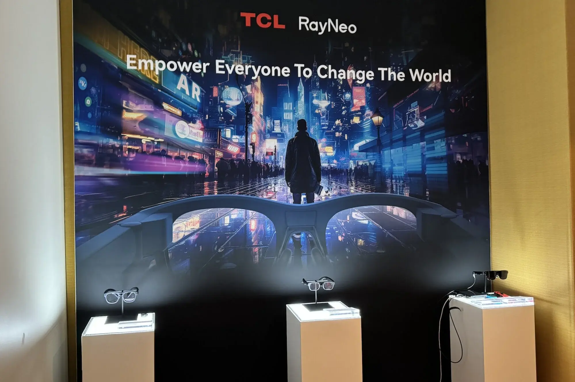 TCL RayNeo X2-Glasses: AI & AR Smart Glasses Technology 2 TCL RayNeo X2-Smart Glasses - Euphoria XR